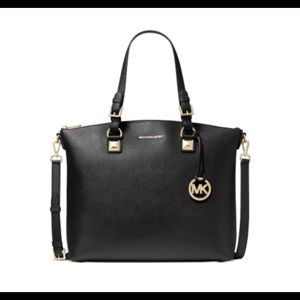 MICHAEL KORS KARLA LARGE MULTIFUNCTION TOTE - LIKE NEW